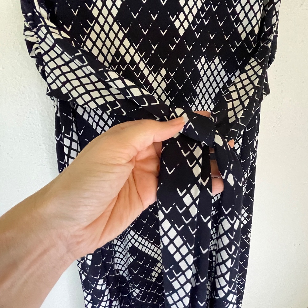 Eliza J Maxi Dress Stretchy V Neck Adjustable Tie 8 - Picture 6 of 7